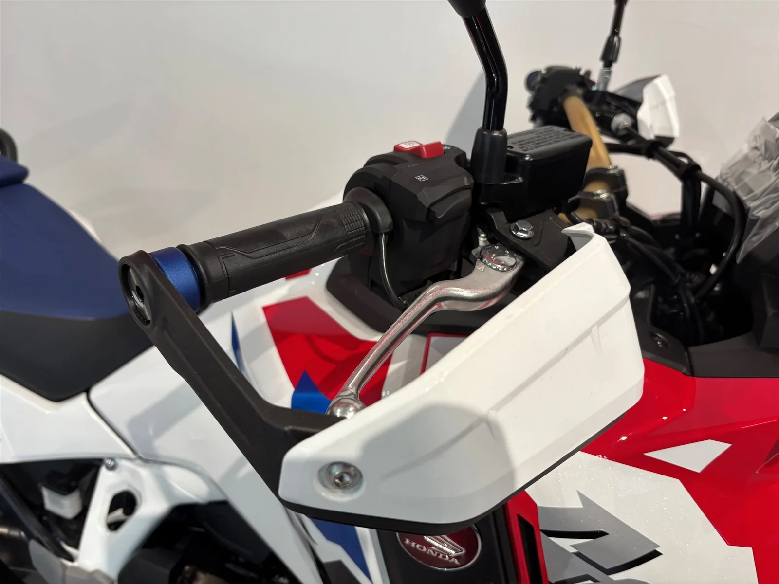Honda CRF1100L Africa Twin Adventure Sports DCT Neufahrzeug!