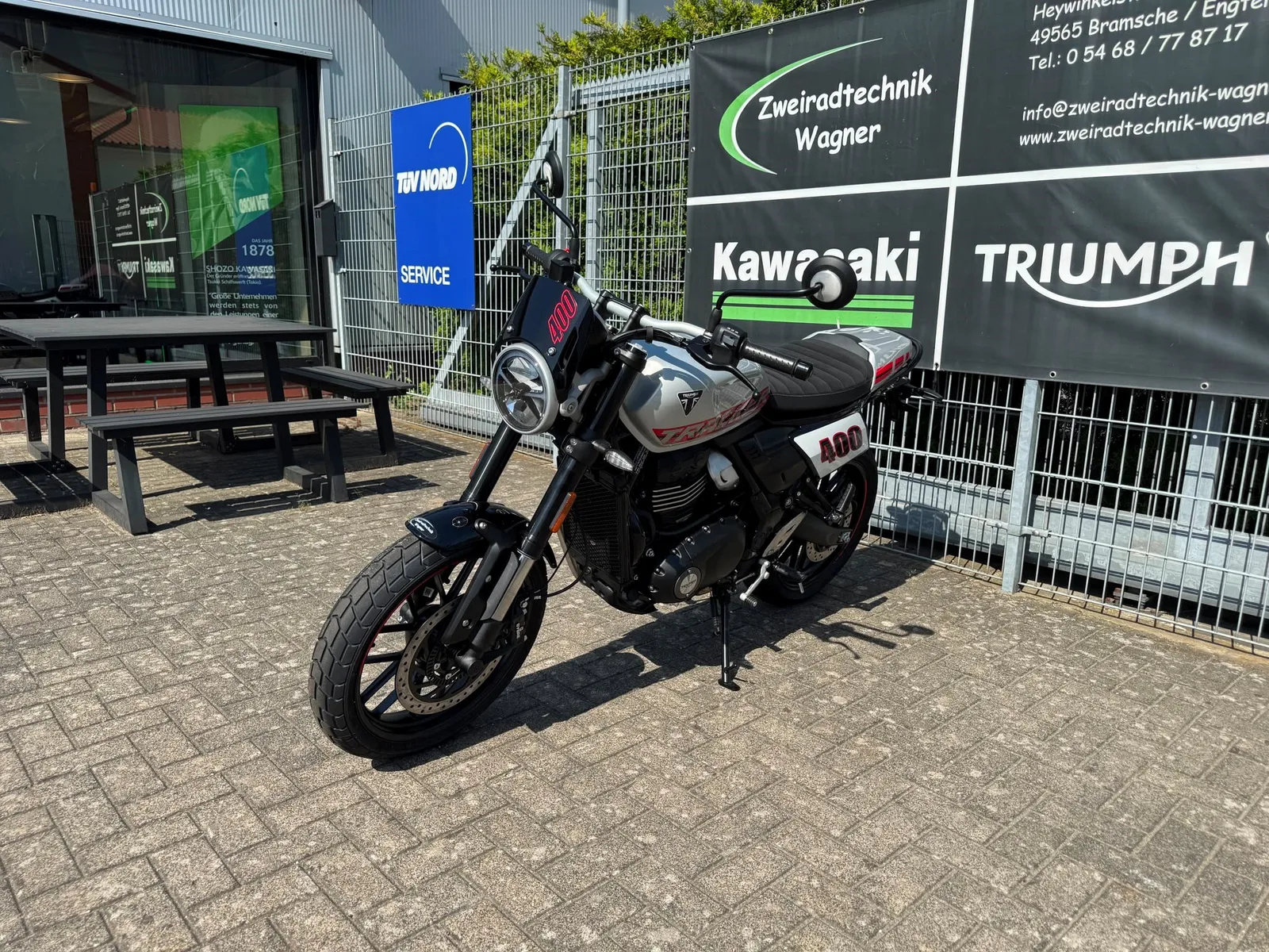 Triumph Tracker 400 SOFORT VERFÜGBAR!