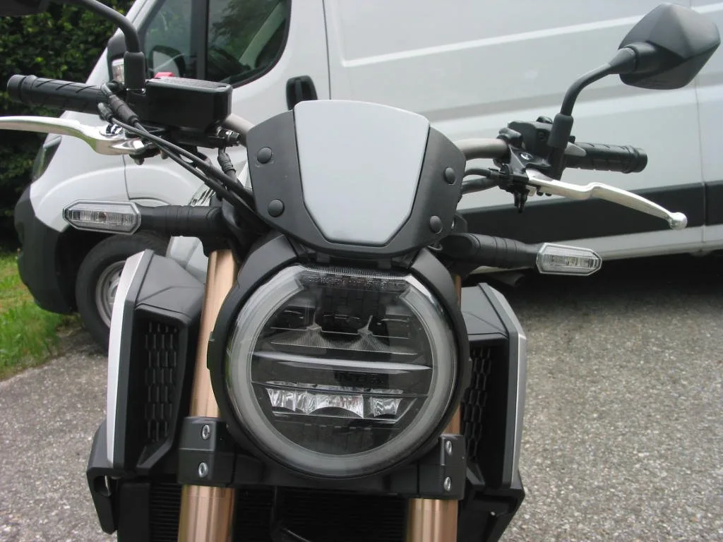 Honda CB650R