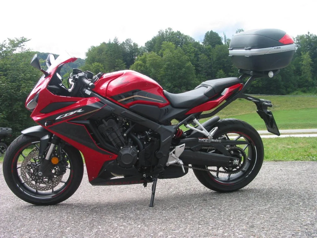 Honda CBR650R nur 1.000 Km