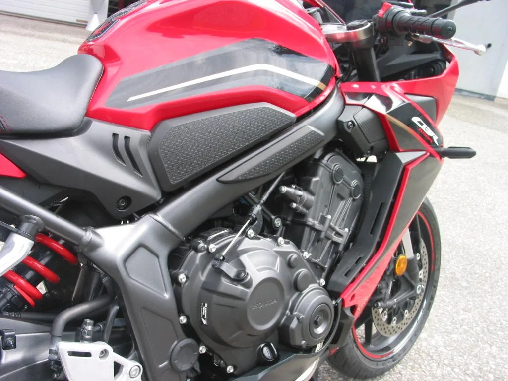 Honda CBR650R nur 1.000 Km