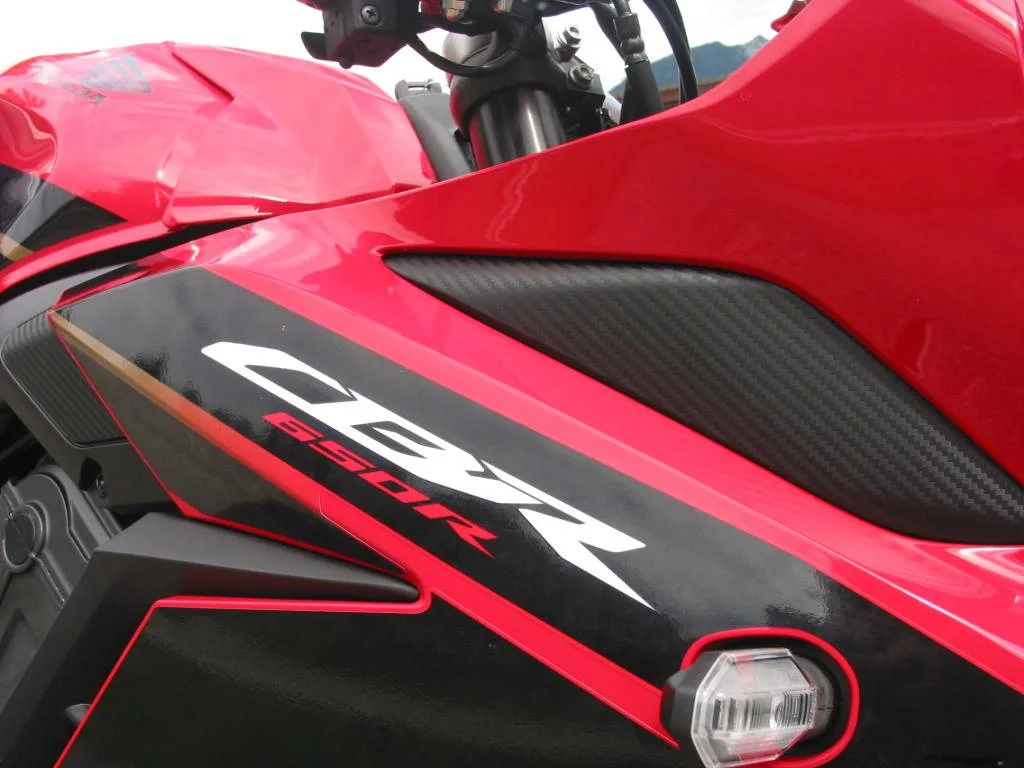Honda CBR650R nur 1.000 Km