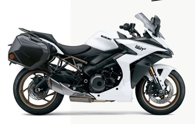 Suzuki GSX-S1000GT Travel Edition