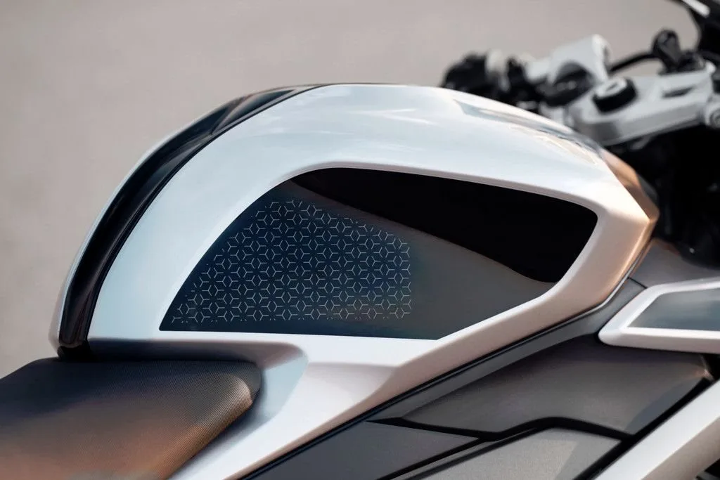 Triumph Daytona 660