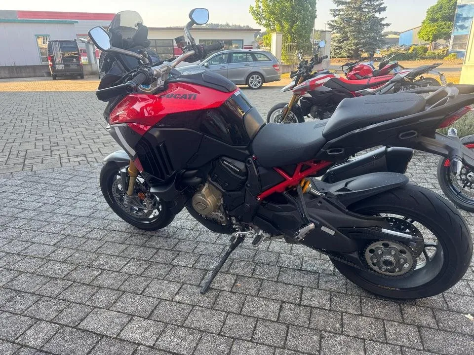 Ducati Multistrada V4 Pikes Peak