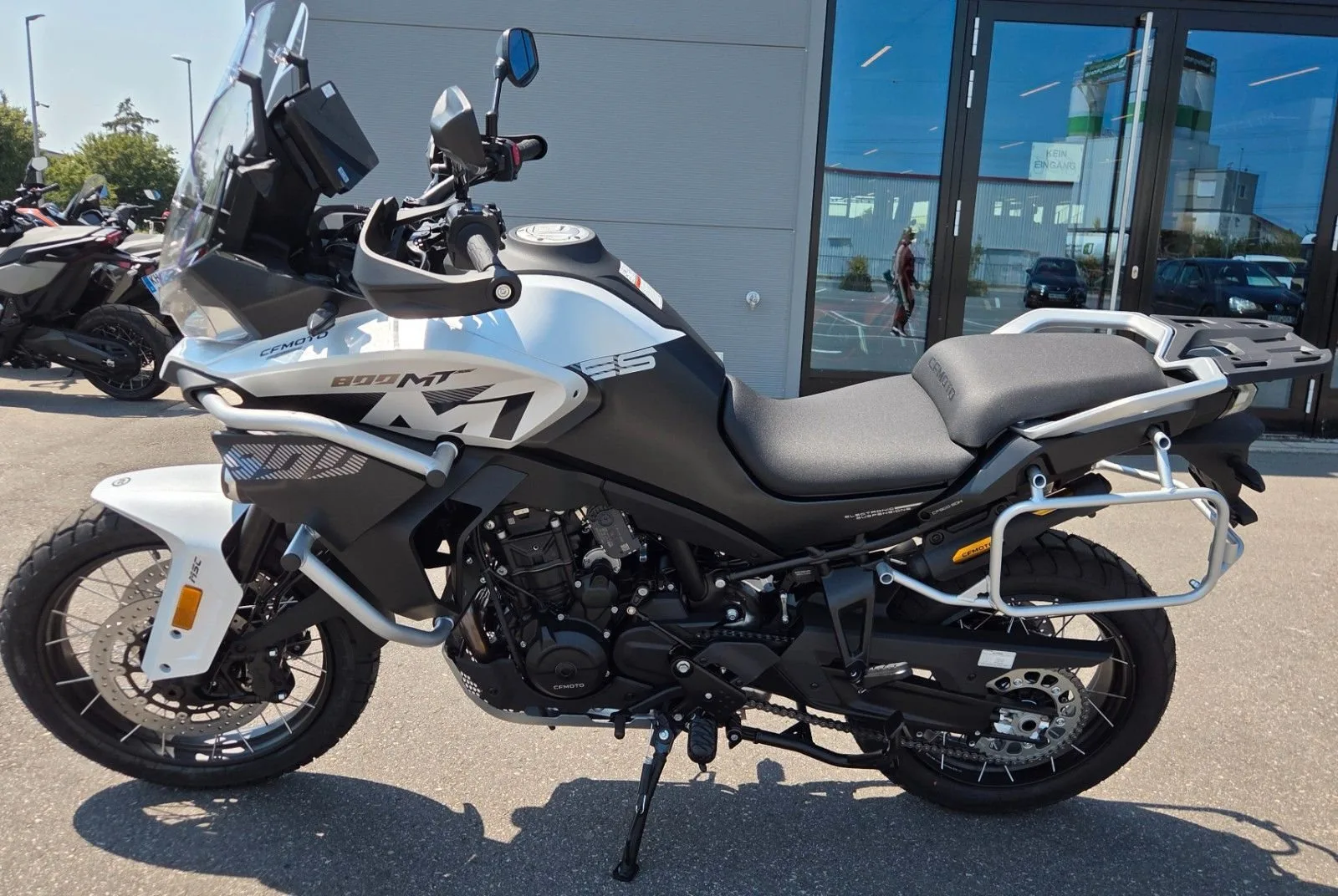 CFMOTO 800MT-ES