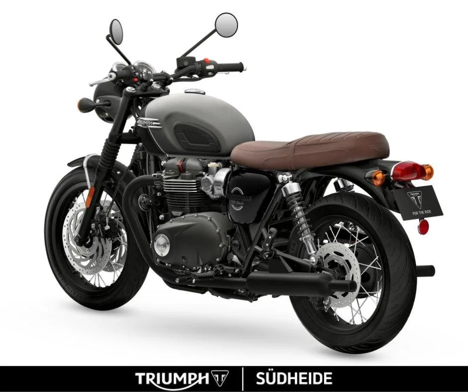 Triumph Bonneville T120 Black