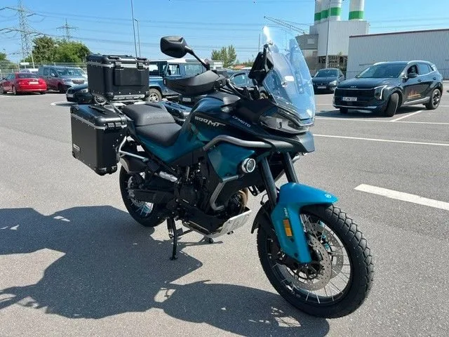 CFMOTO 800MT-ES
