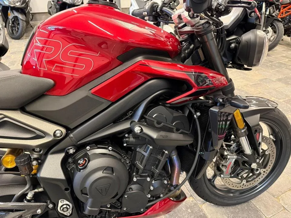Triumph Street Triple 765 RS