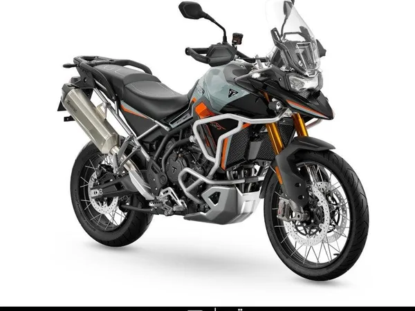 Triumph Tiger 900 Desert Edition