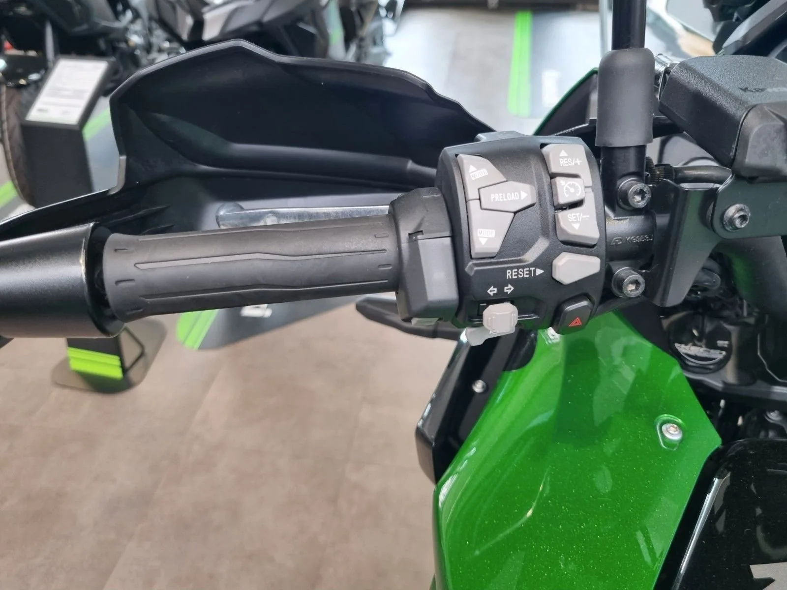 Kawasaki Versys 1100 SE