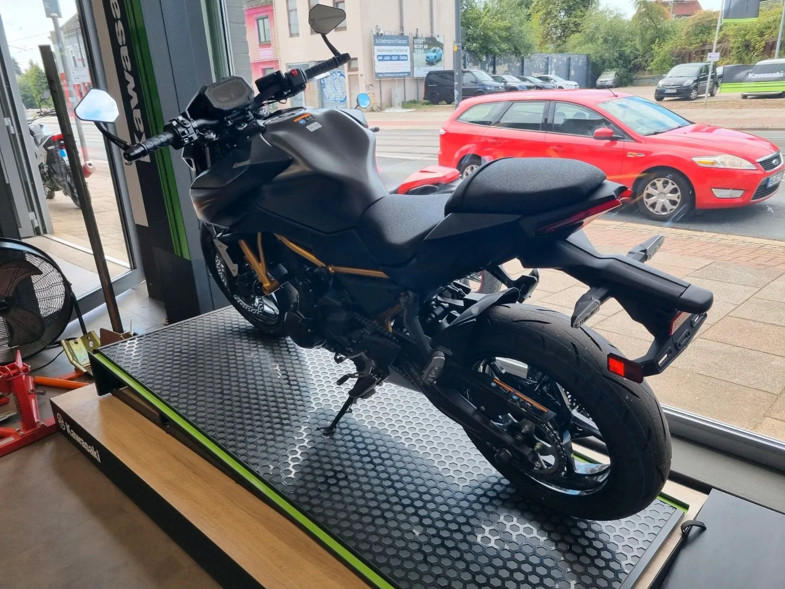 Kawasaki Z650 S