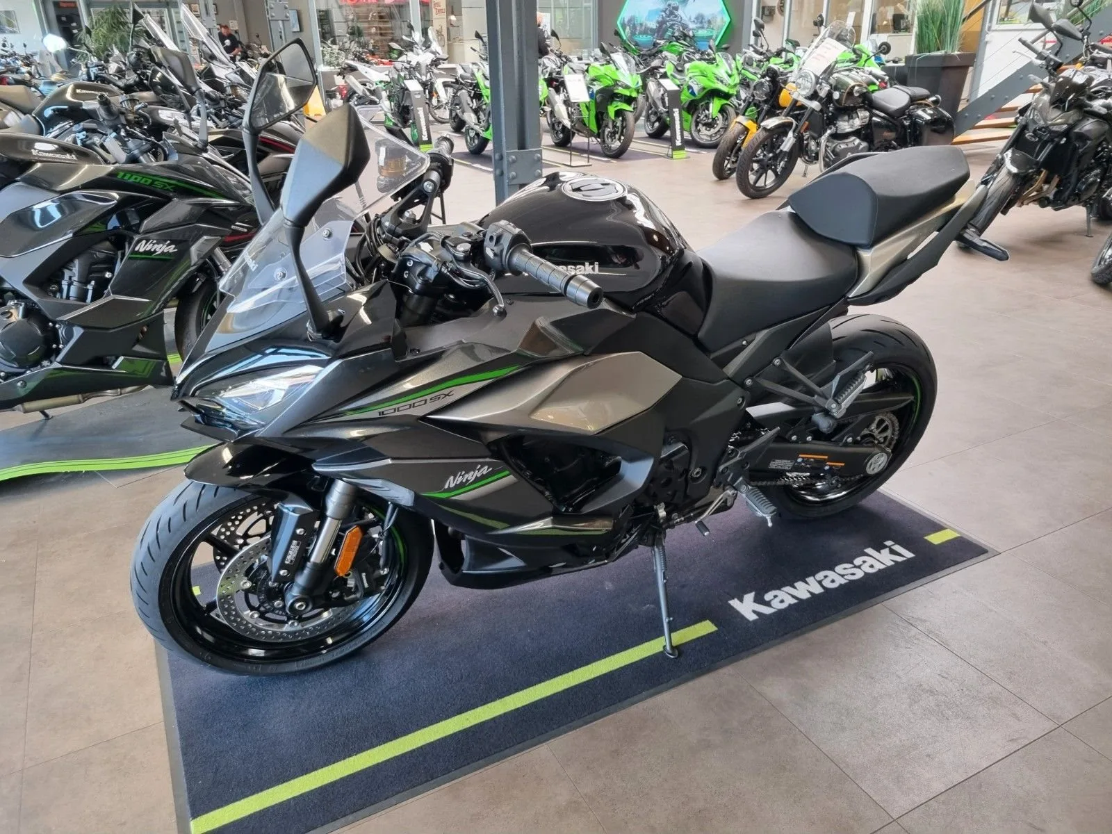 Kawasaki Ninja 1000SX