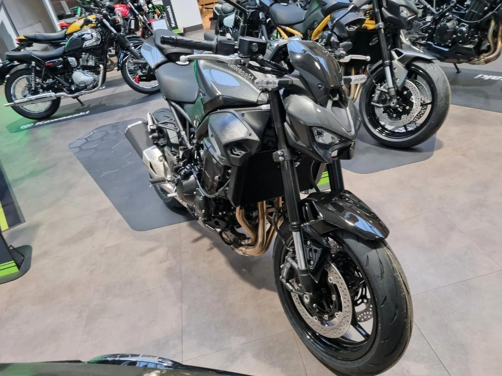 Kawasaki Z900