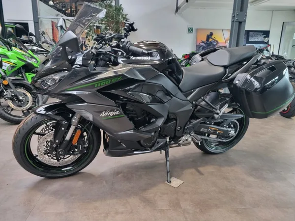 Kawasaki Ninja 1100SX