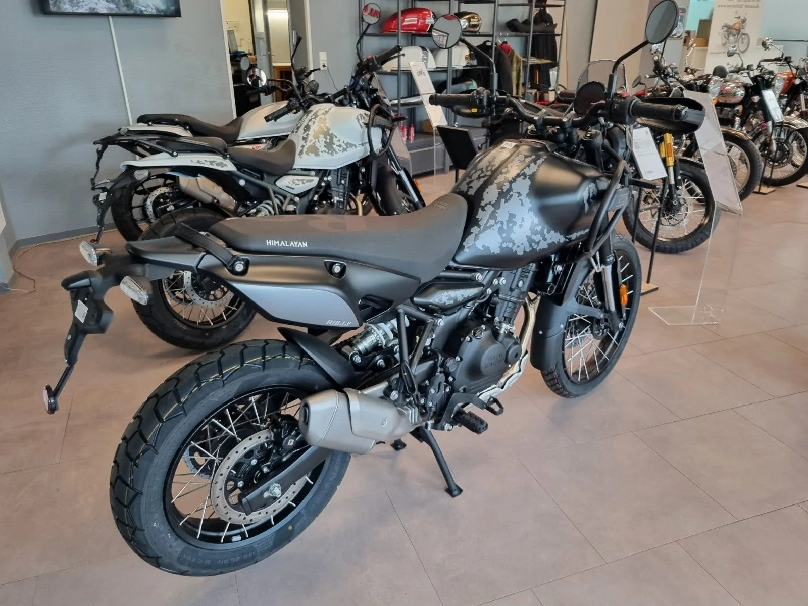 Royal Enfield Himalayan 450