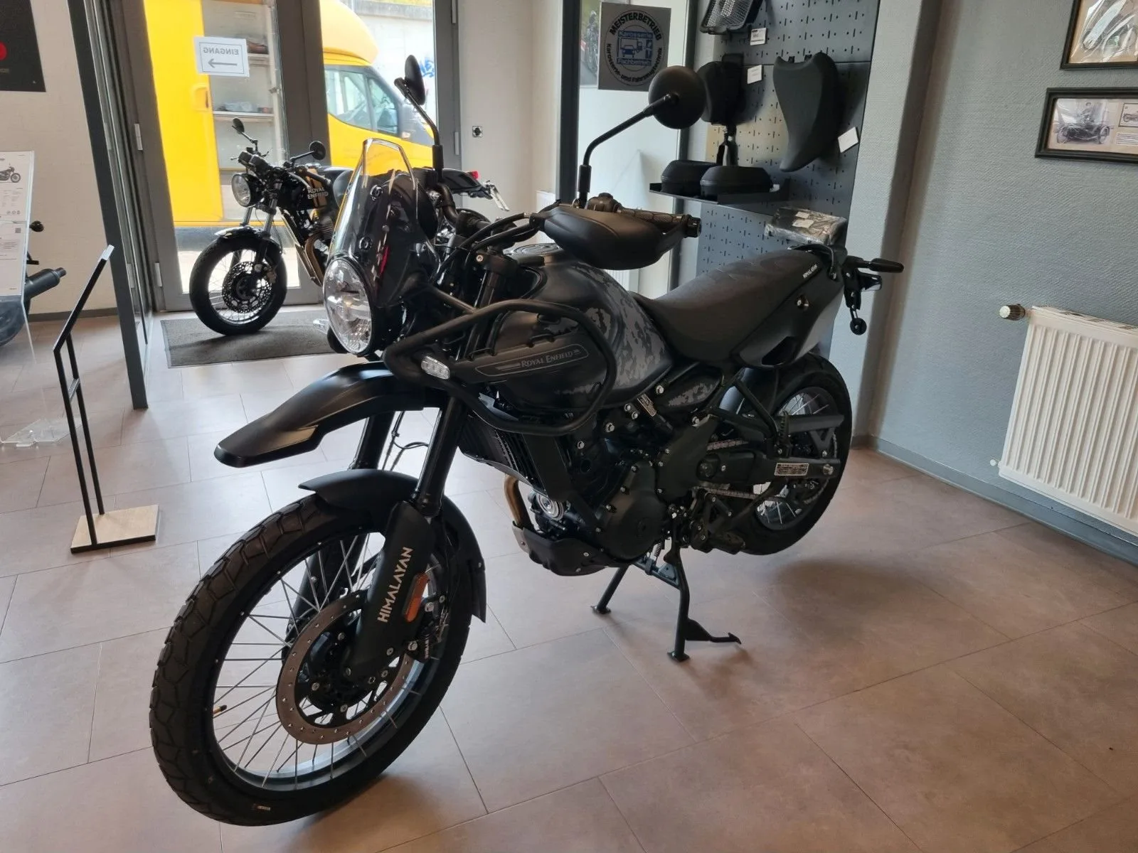 Royal Enfield Himalayan 450