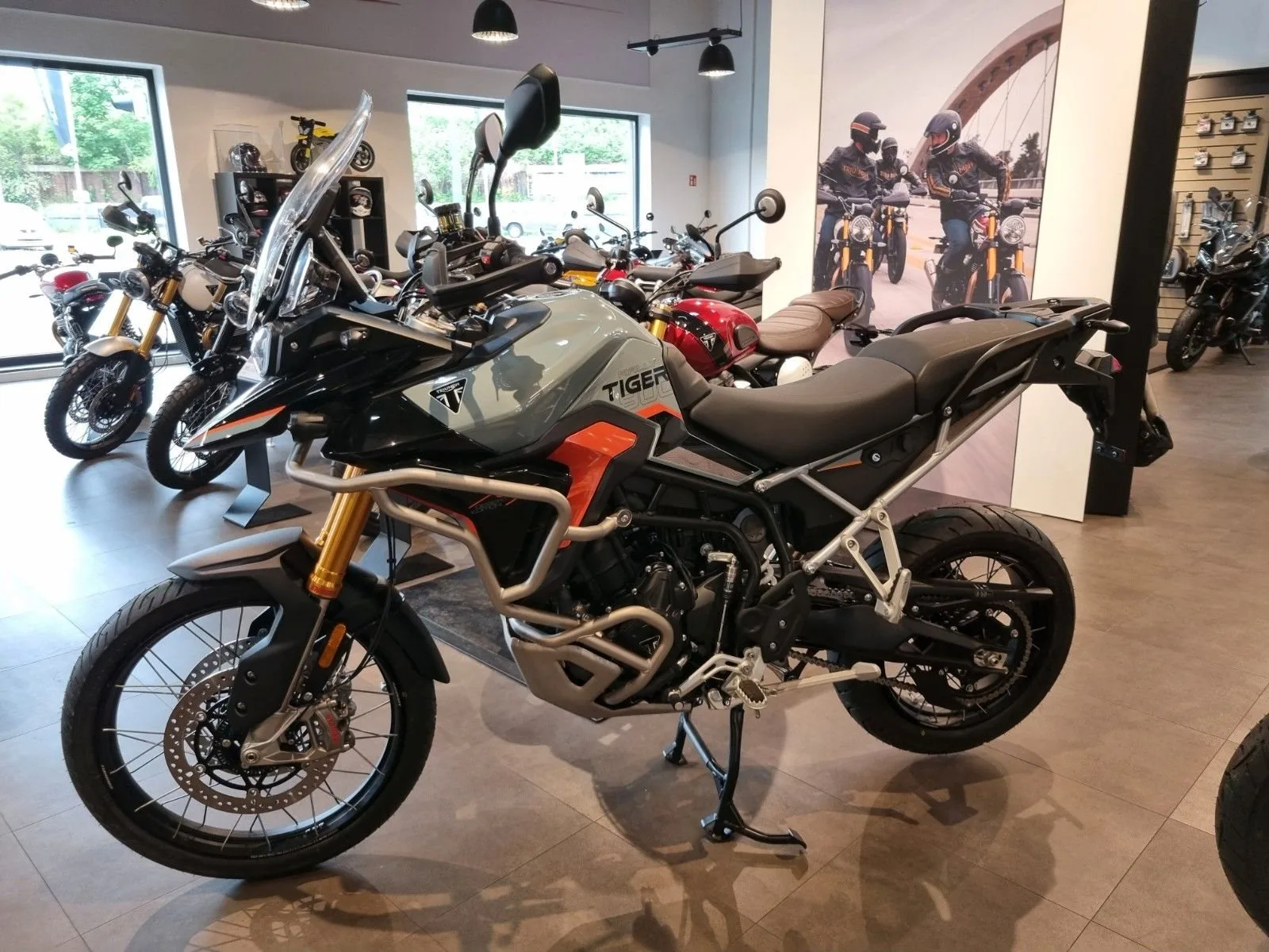 Triumph Tiger 900 Desert Edition