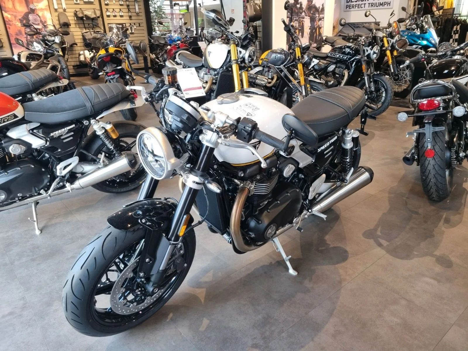 Triumph Speed Twin 1200