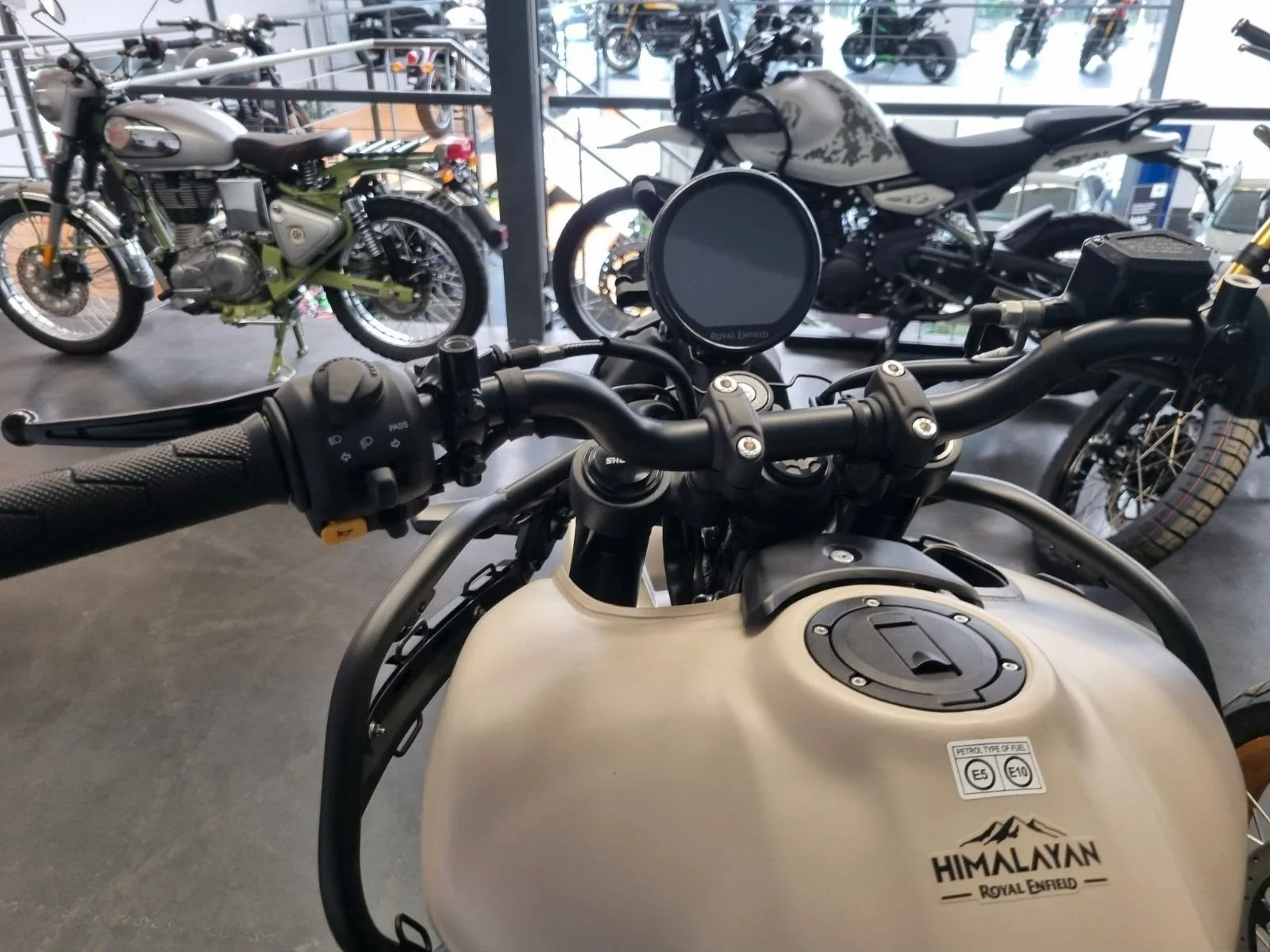Royal Enfield Himalayan 450