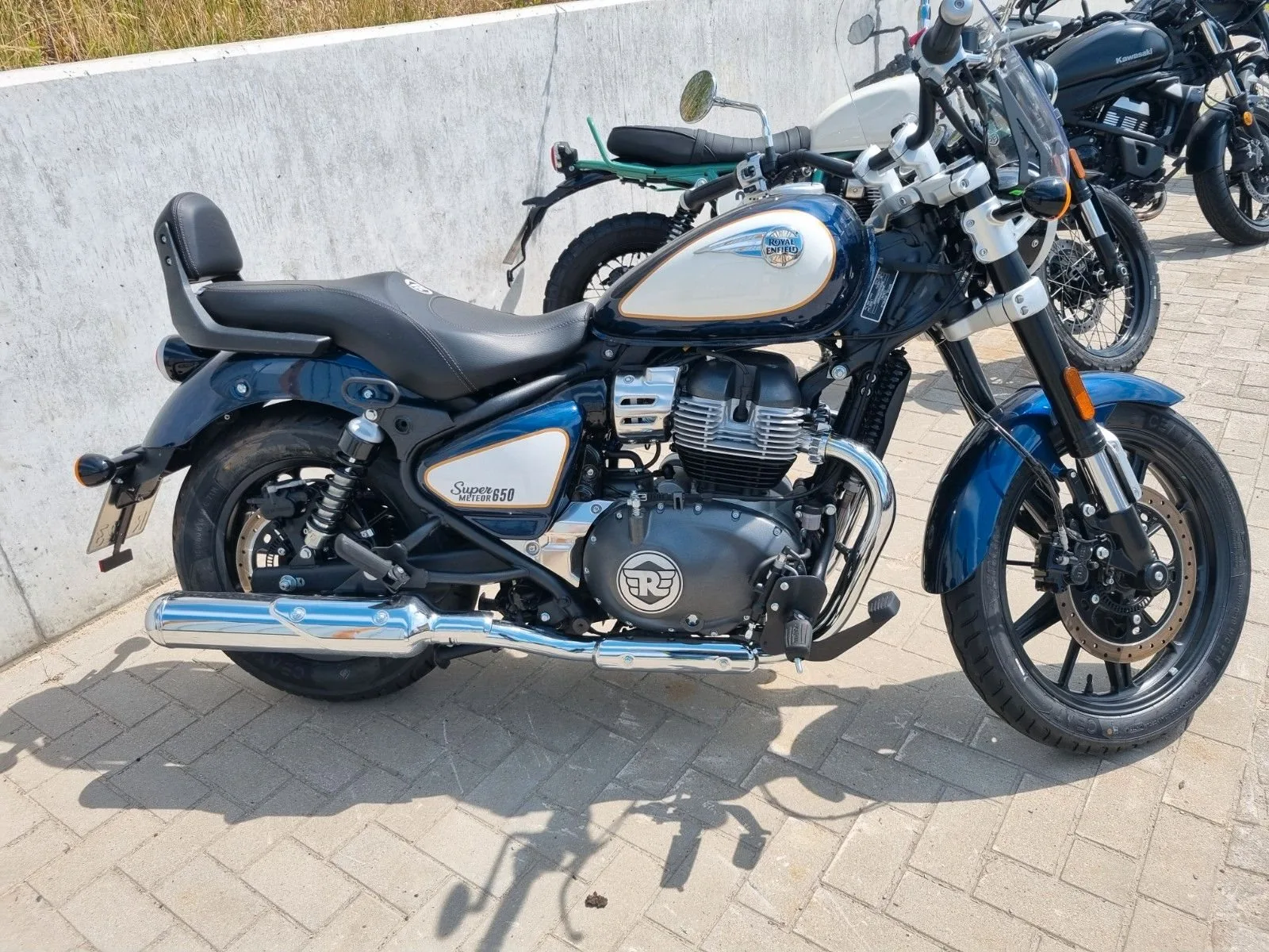 Royal Enfield Super Meteor 650
