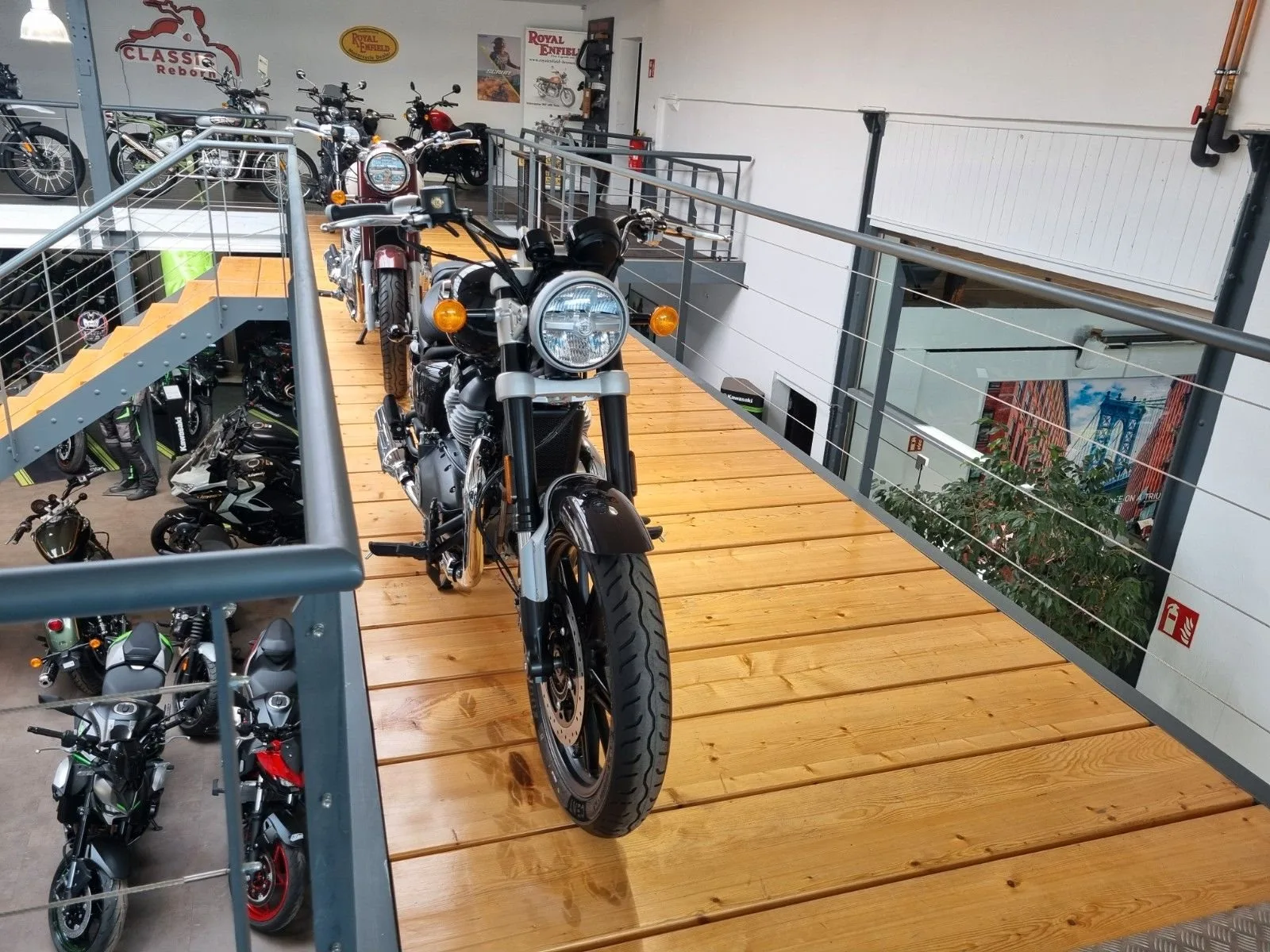 Royal Enfield Super Meteor 650