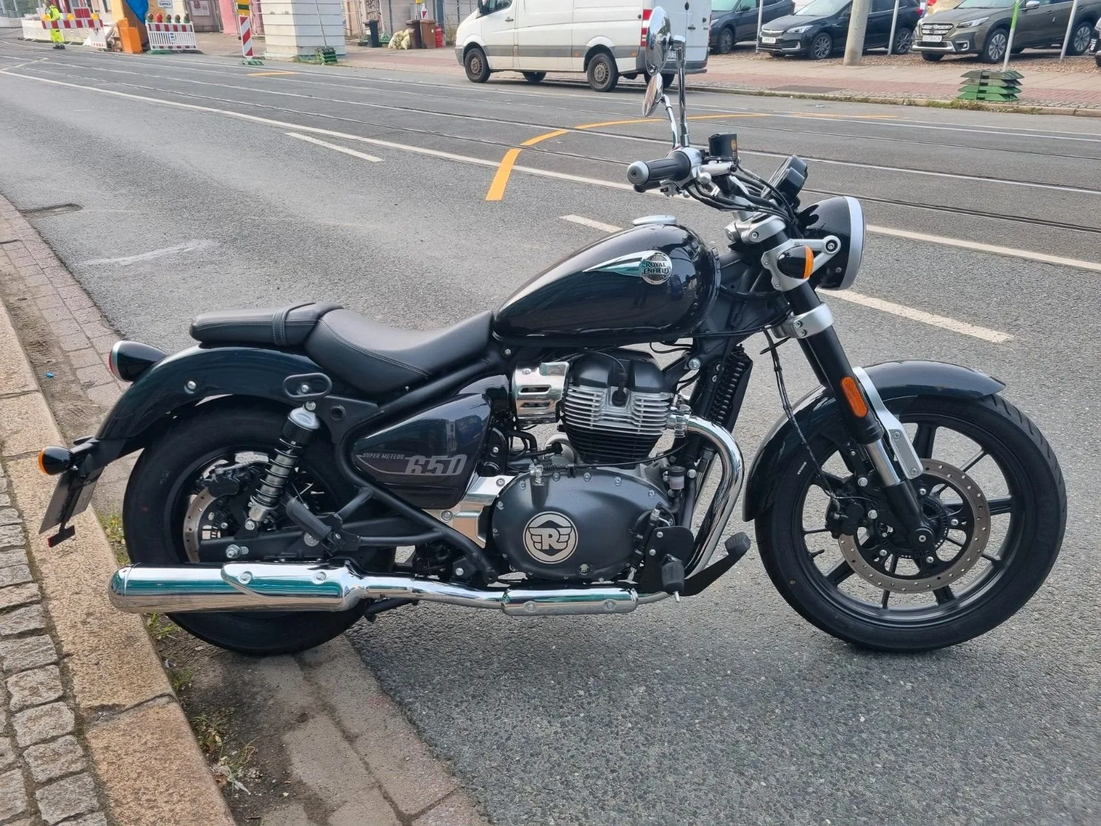 Royal Enfield Super Meteor 650