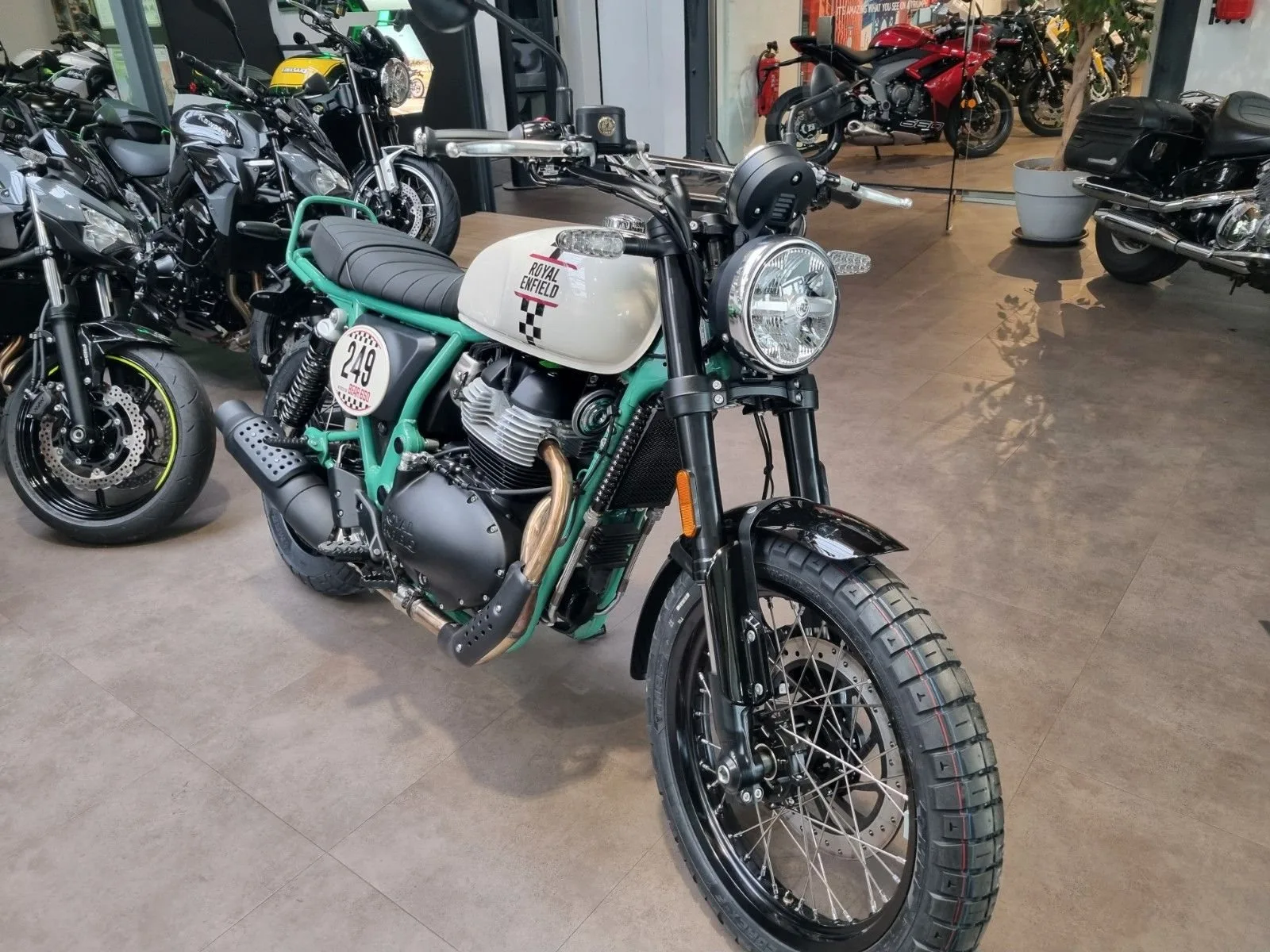 Royal Enfield Bear 650