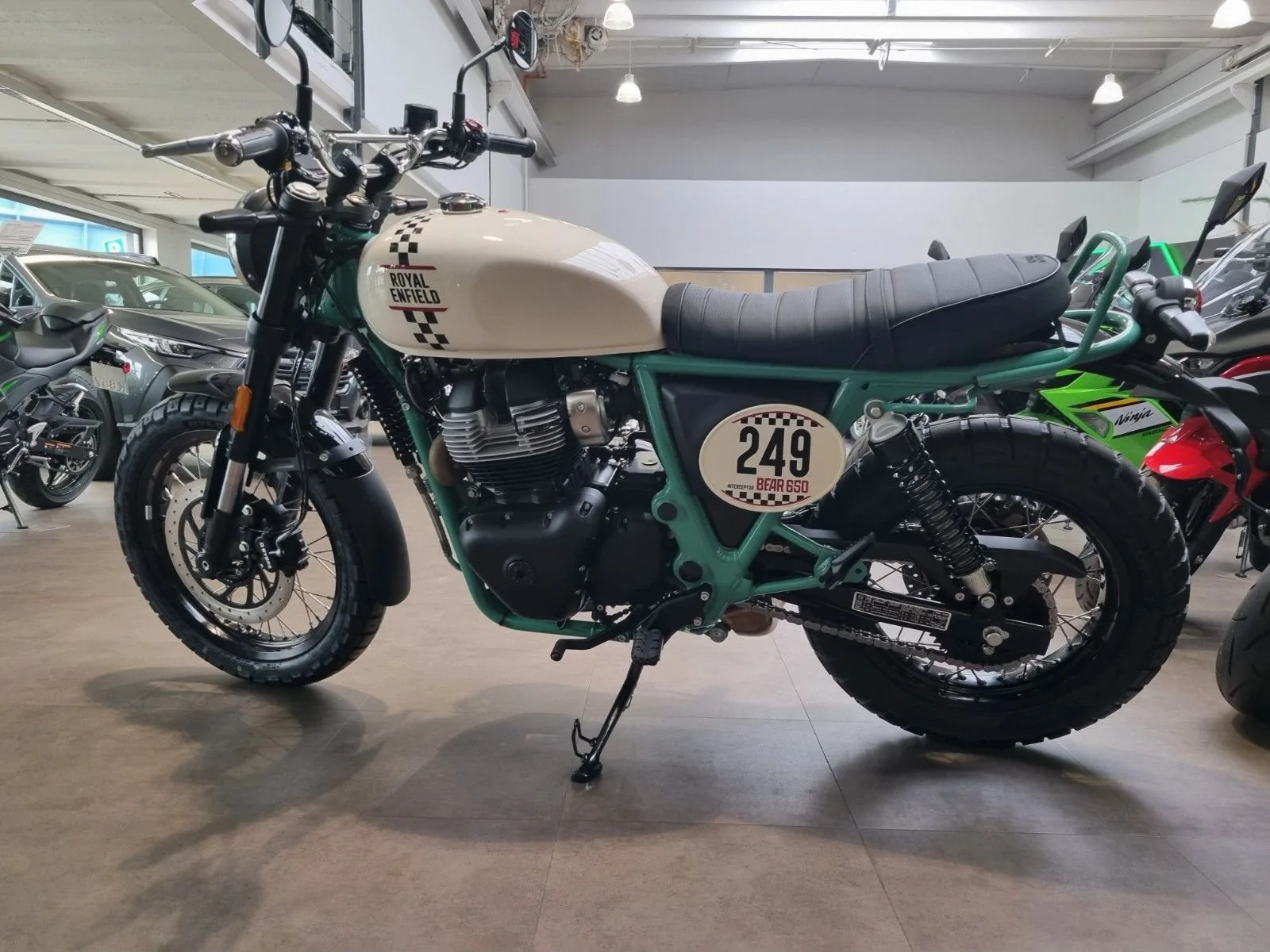 Royal Enfield Bear 650