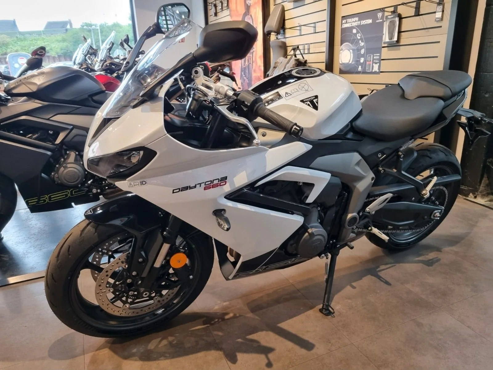 Triumph Daytona 660