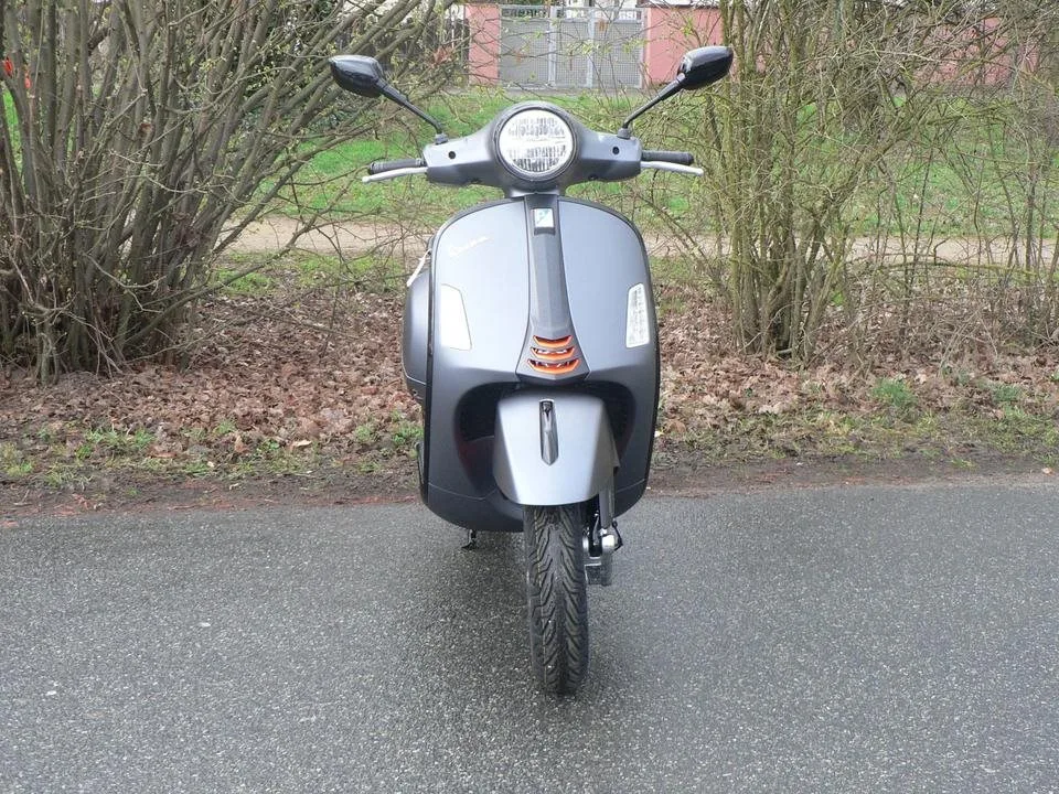 Vespa GTS 125 i.e. Super Sport