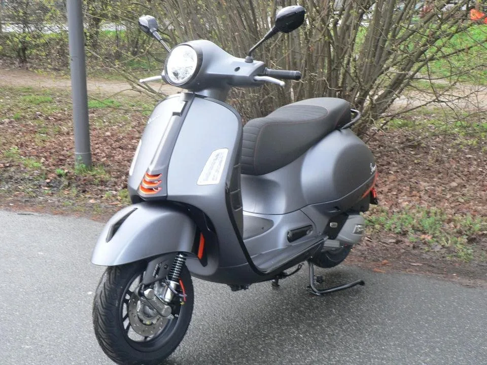 Vespa GTS 125 i.e. Super Sport
