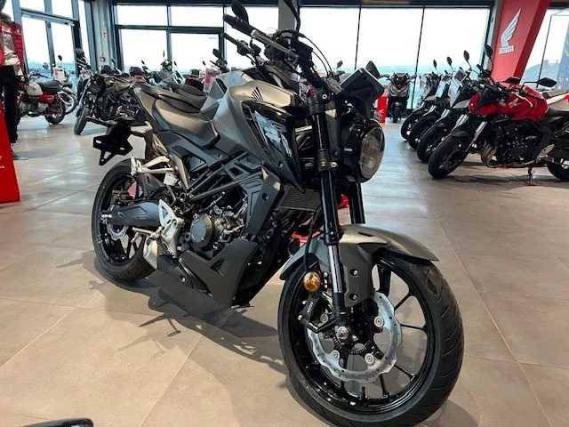 Honda CB125R