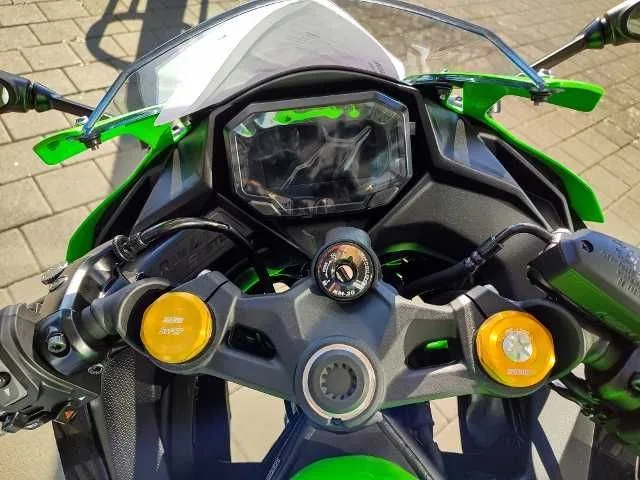 Kawasaki Ninja ZX-4RR