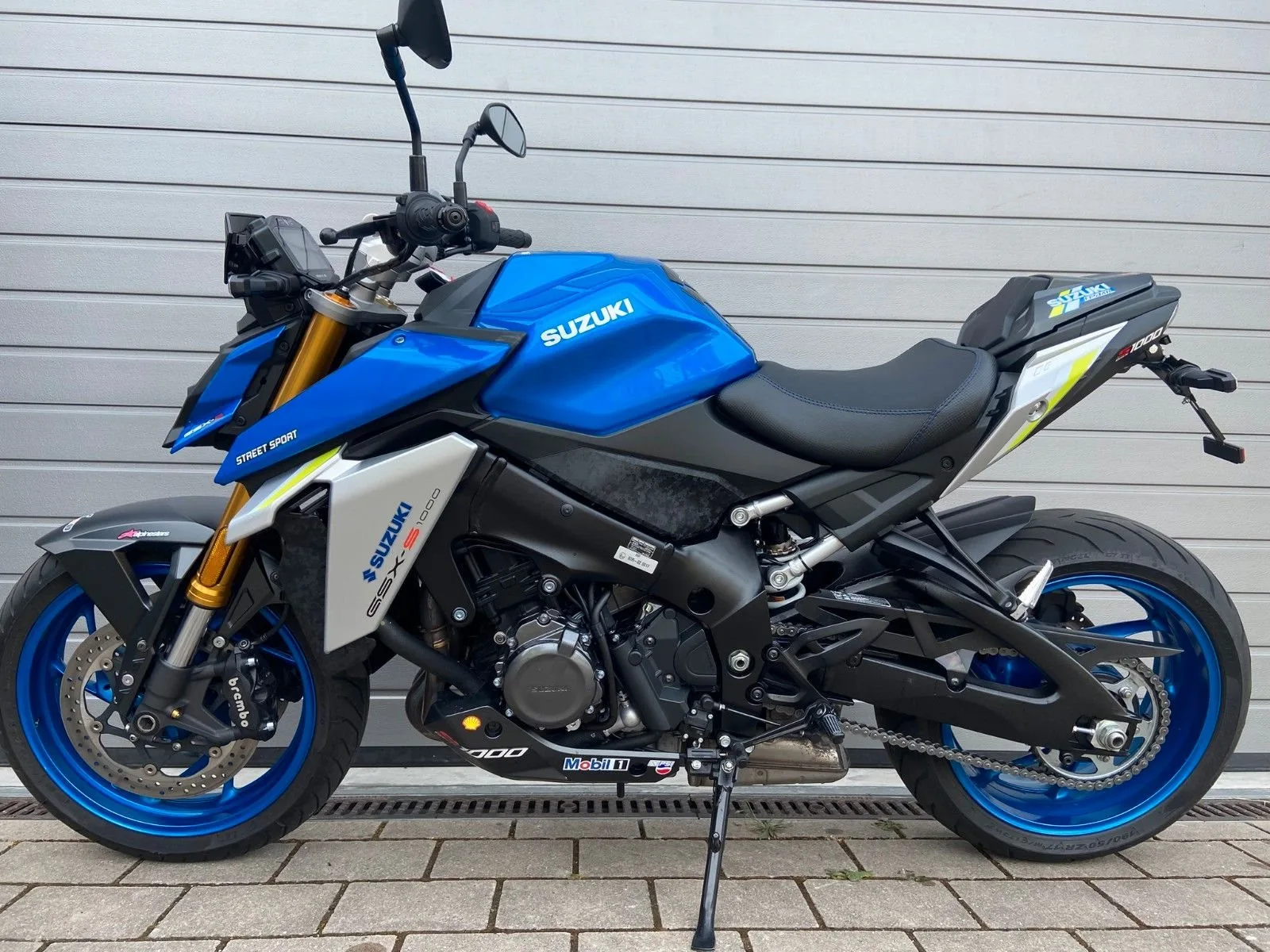 Suzuki GSX-S1000
