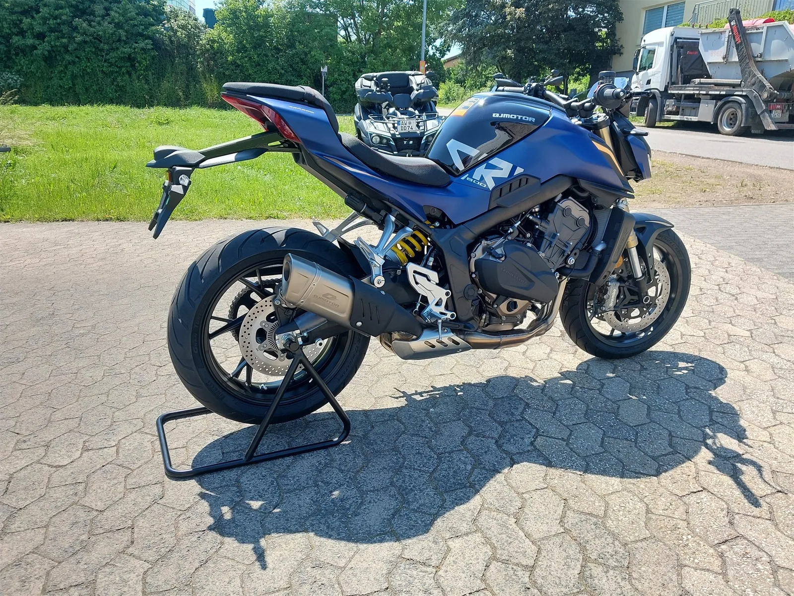 QJ Motor SRK 800