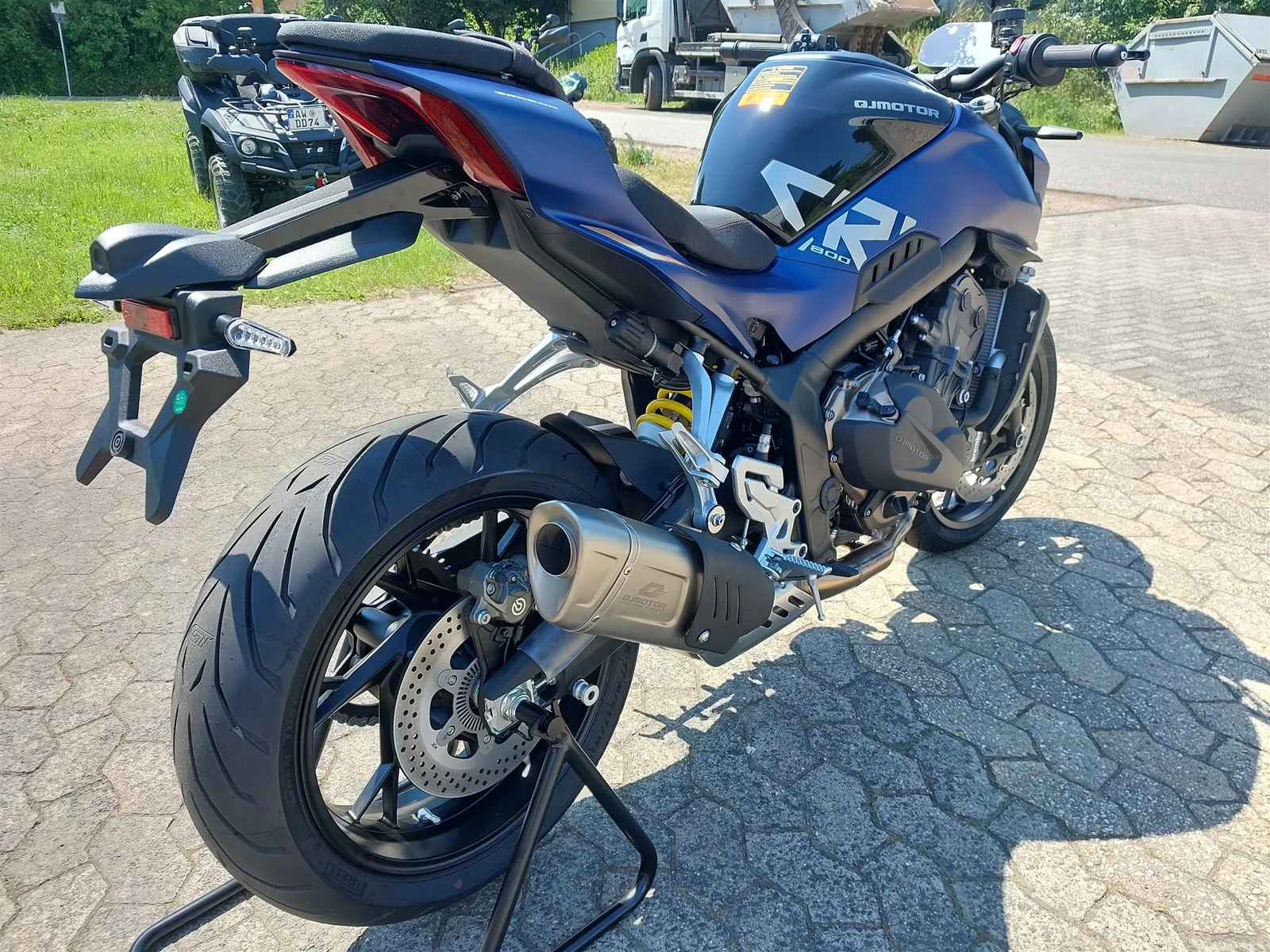 QJ Motor SRK 800