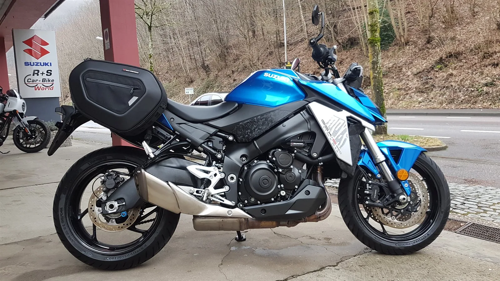 Suzuki GSX-S950 Blau MY23