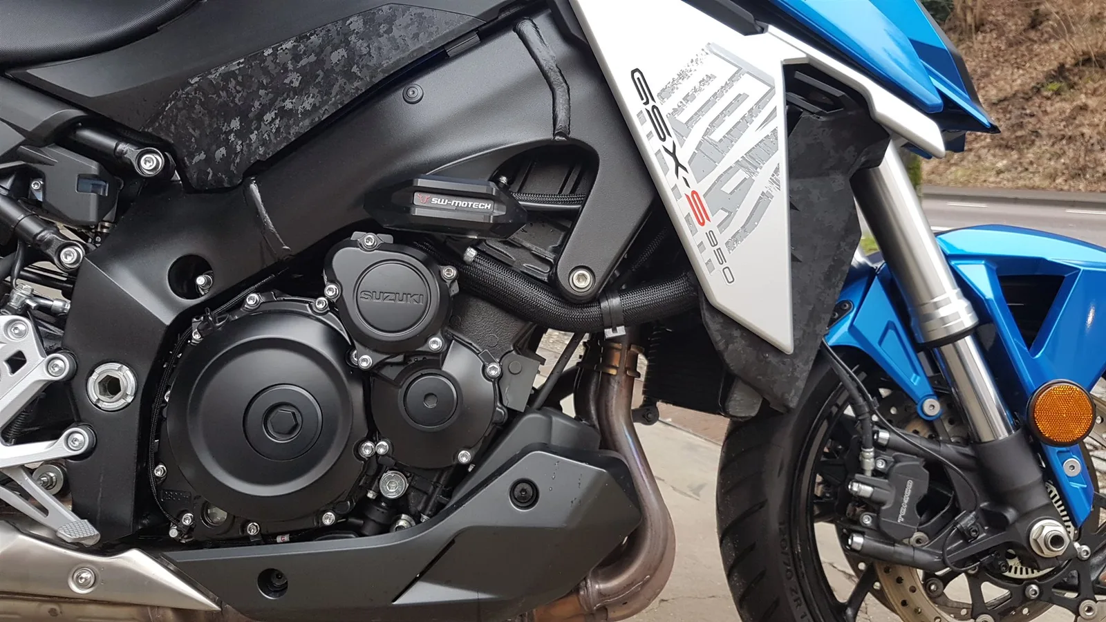 Suzuki GSX-S950 Blau MY23