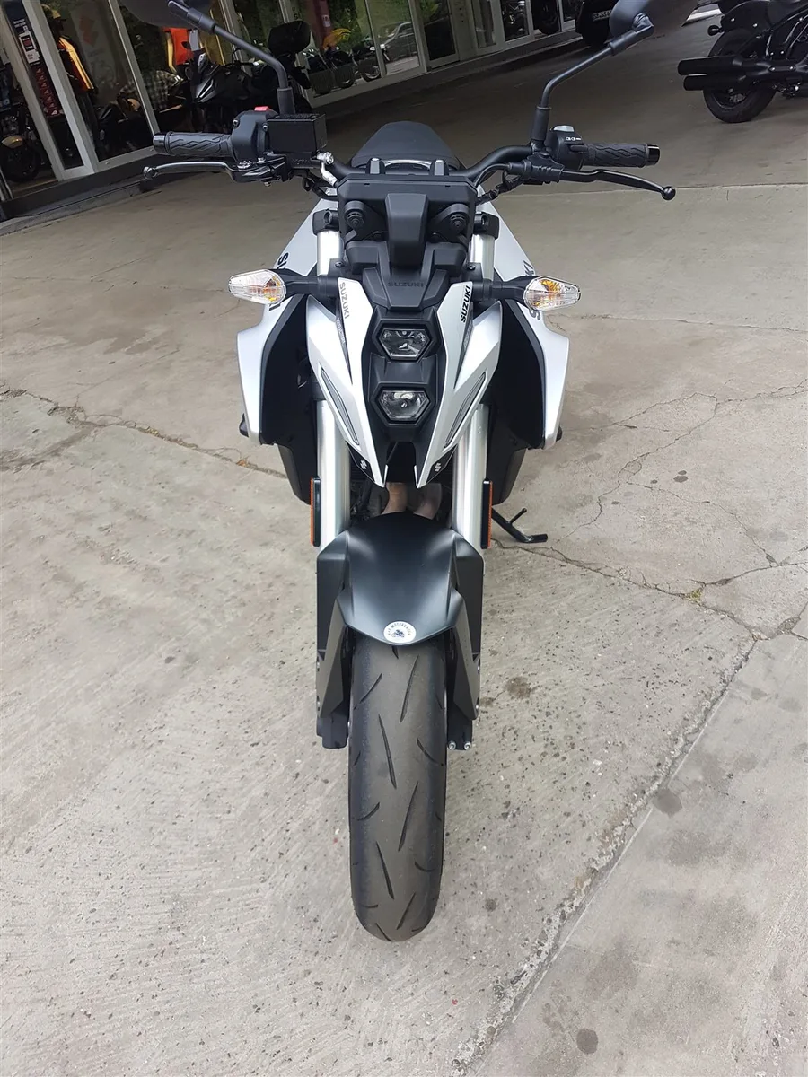 Suzuki GSX-8S MY25 mit Tageszulassung