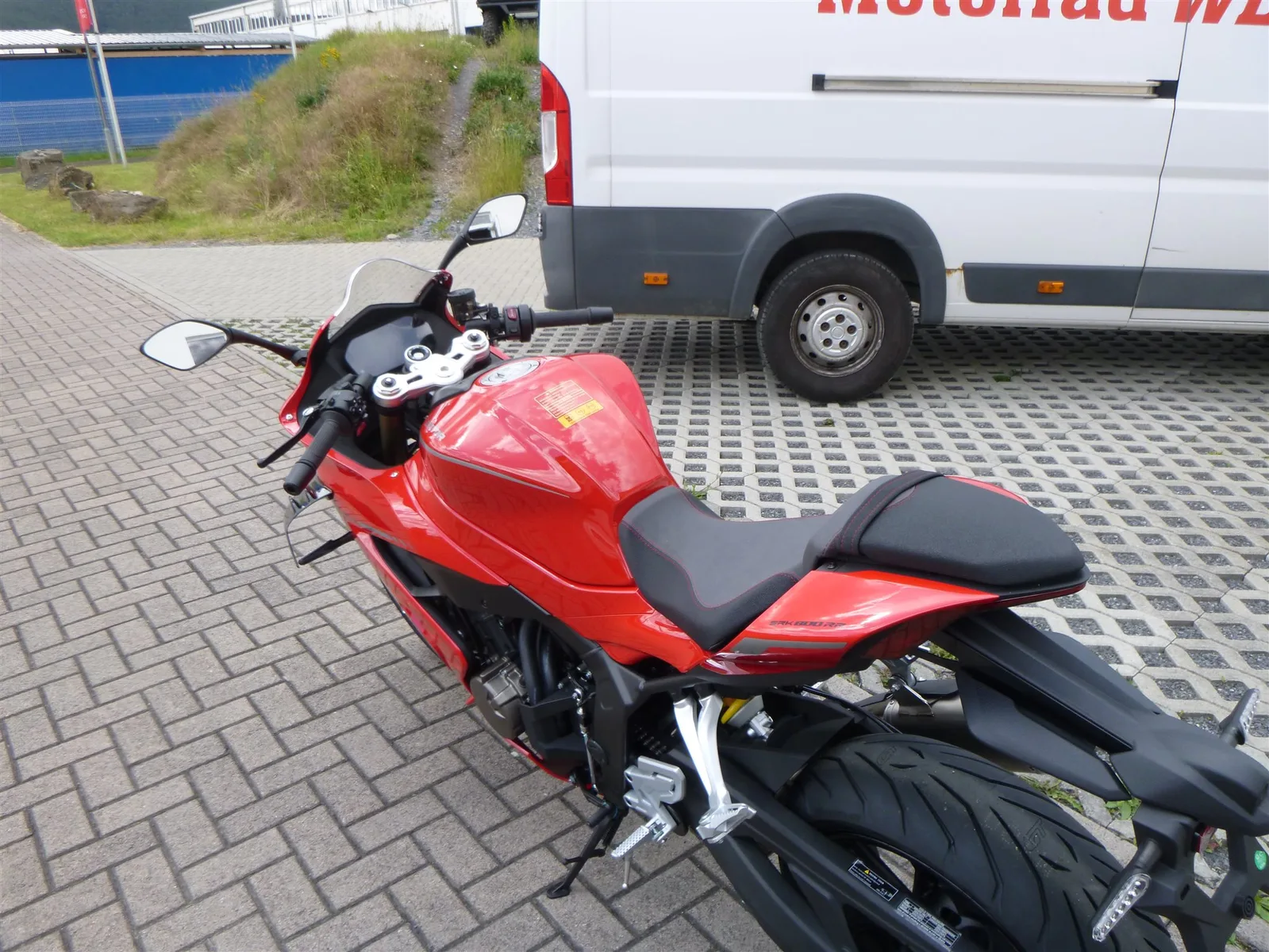 QJ Motor SRK 800 RR SRK 800 RR