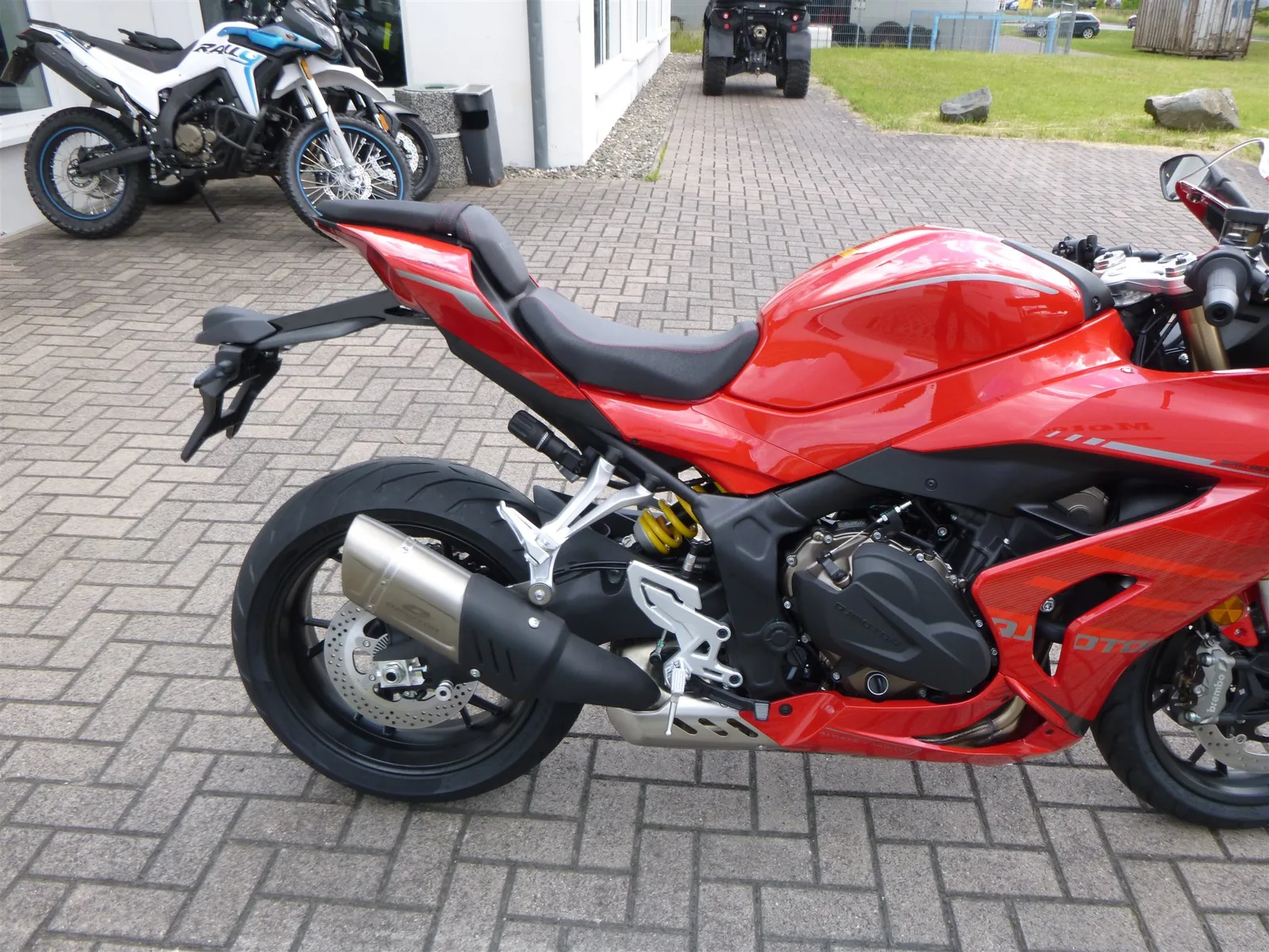 QJ Motor SRK 800 RR SRK 800 RR