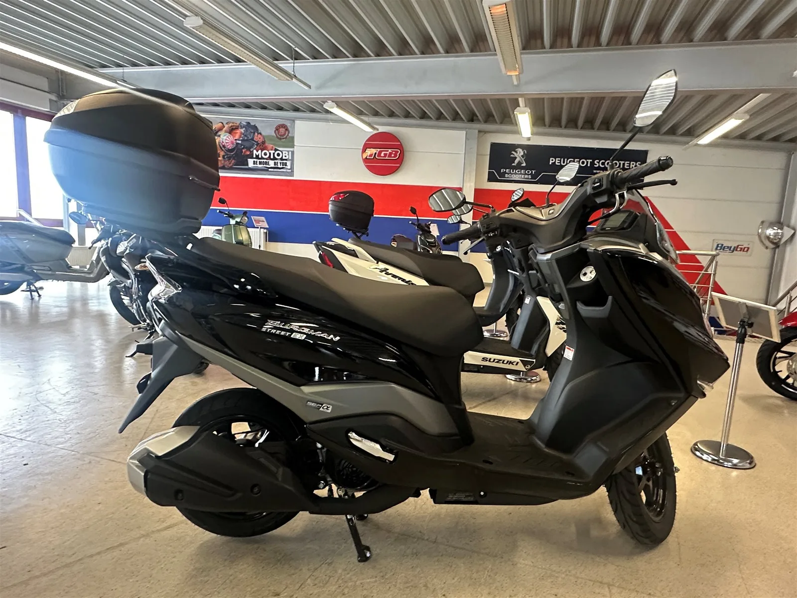 Suzuki Burgman Street 125EX inkl. TopCase