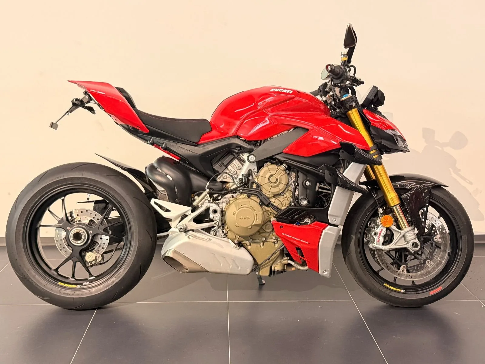 Ducati Streetfighter V4 S
