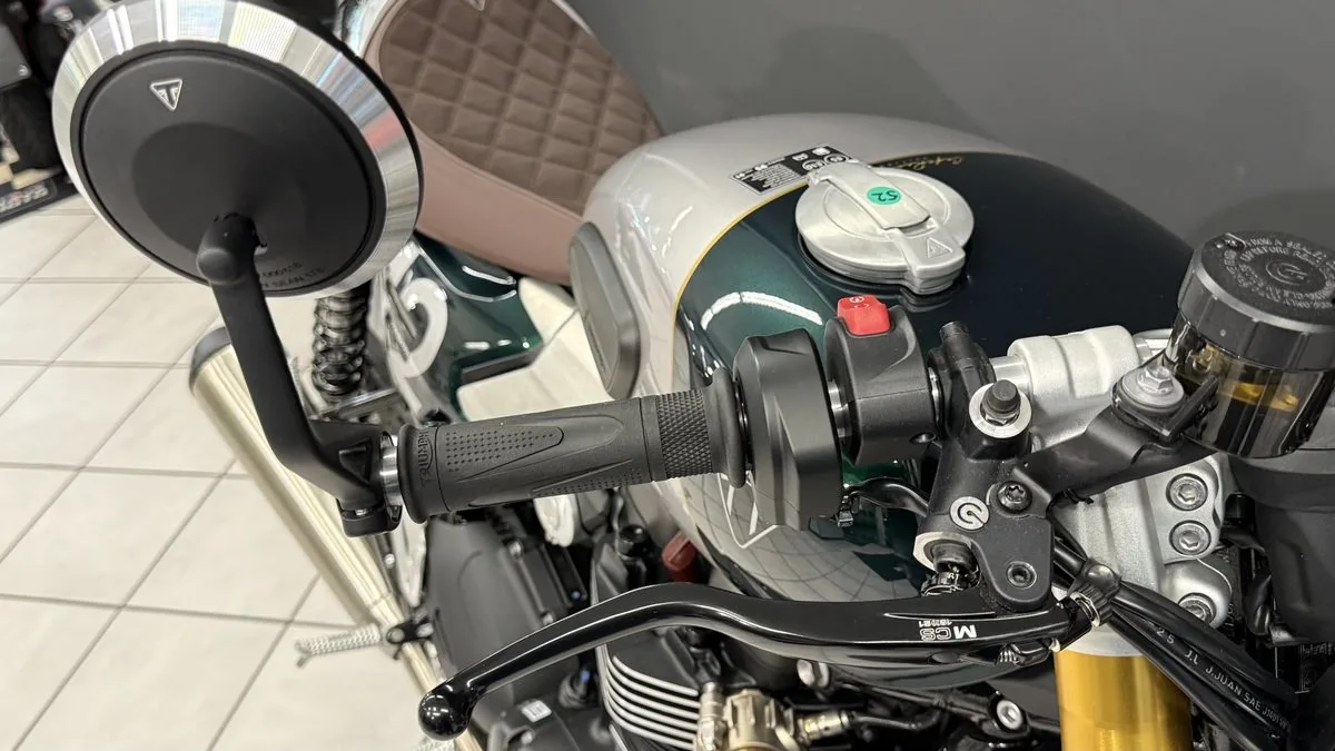 Triumph Speed Twin 1200 Cafe Racer Edition