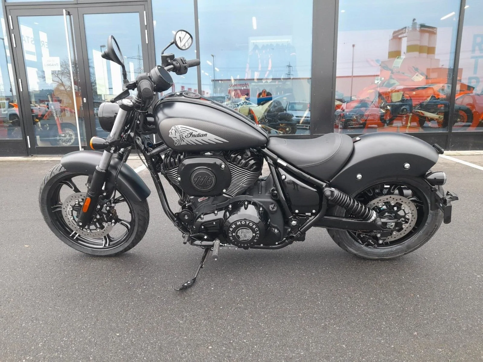 Indian Chief Bobber Dark Horse
