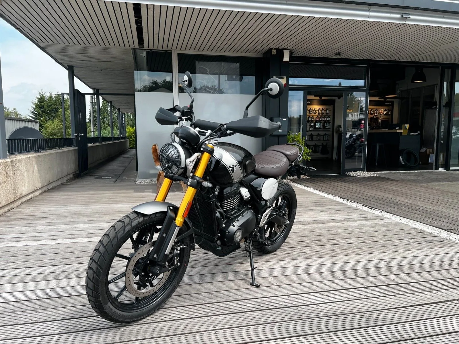 Triumph Scrambler 400 X