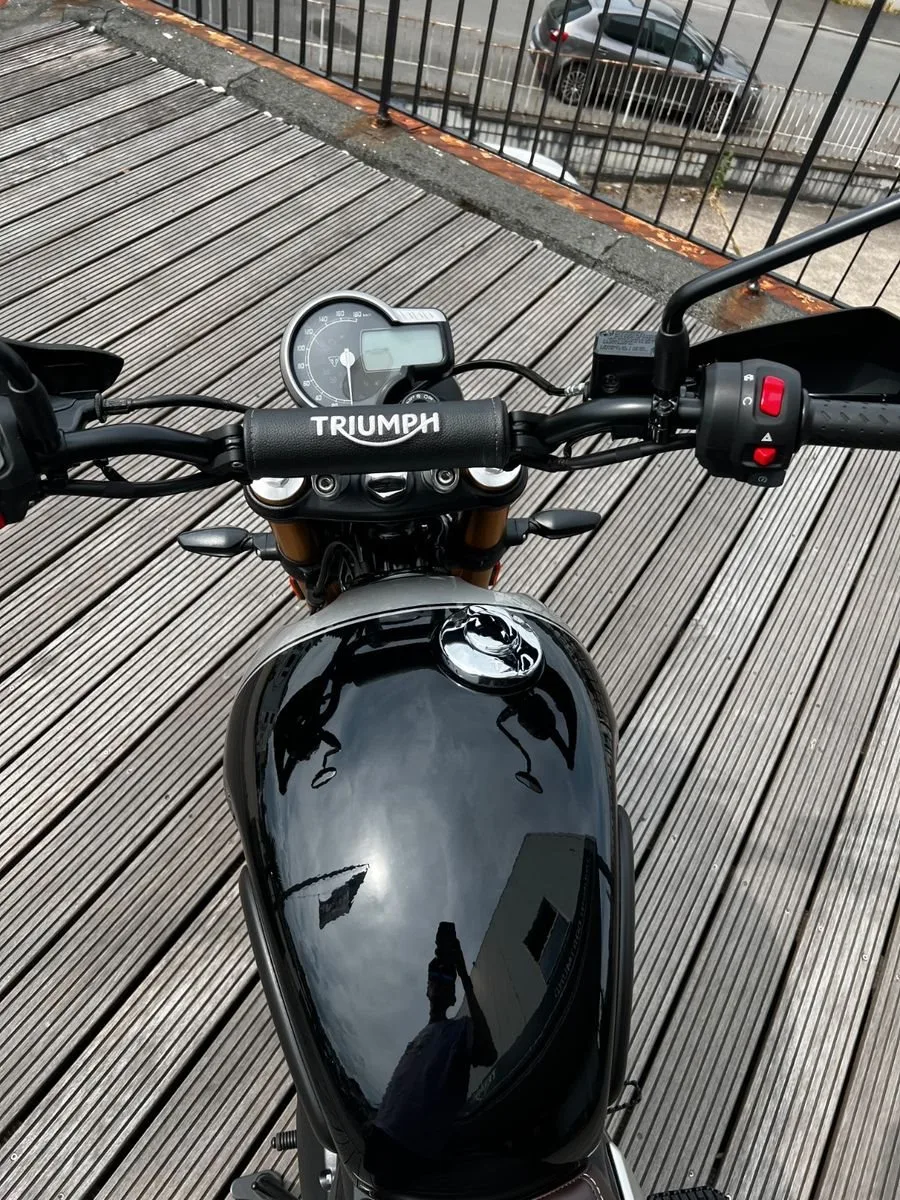 Triumph Scrambler 400 X