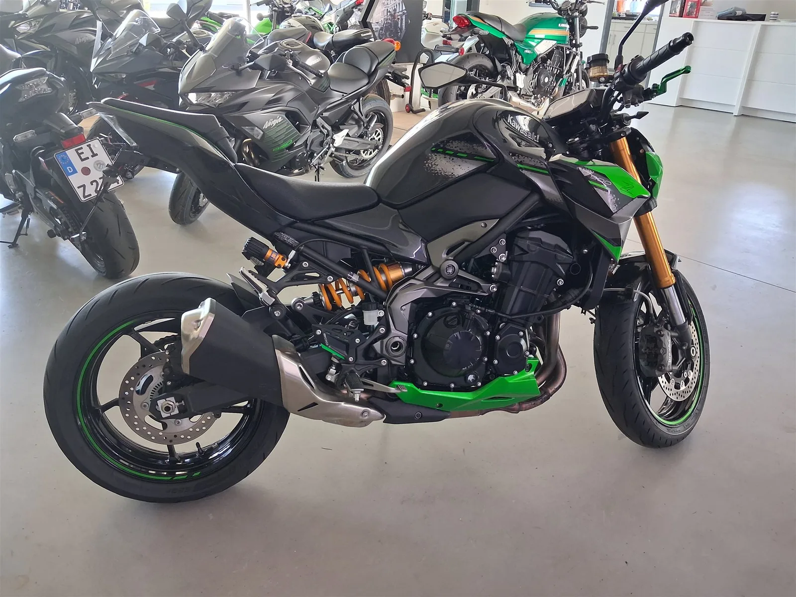 Kawasaki Z900 SE 2023