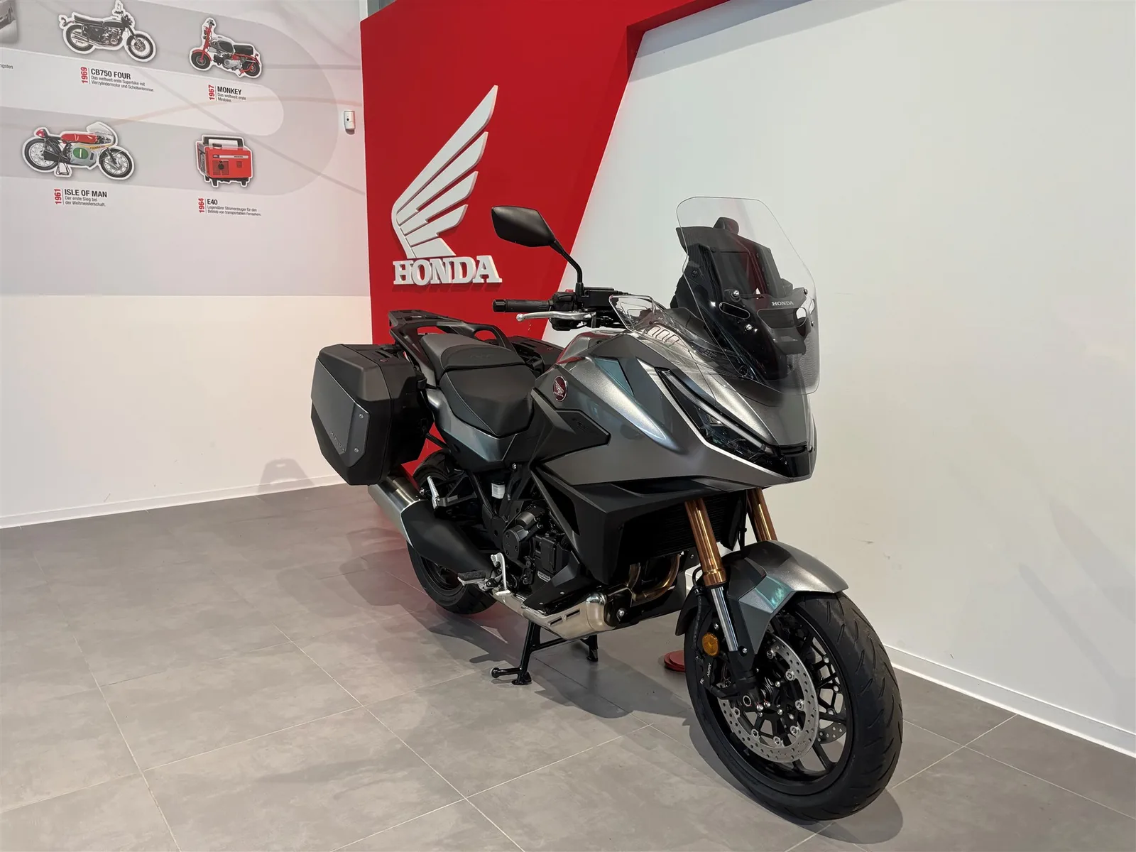 Honda NT1100 DCT Electronic Suspension Neufahrzeug